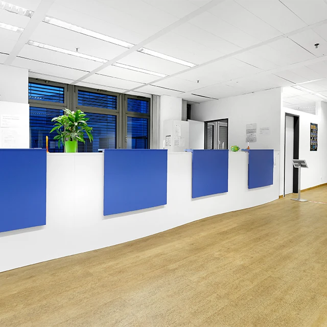glaukom-kostem-hero-640x640px Empfangsbereich der Augenklinik im Ring-Center in Berlin
